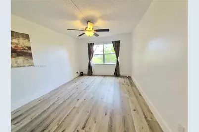 9041 Sunrise Lakes Blvd #106, Sunrise, FL 33322 - Photo 5