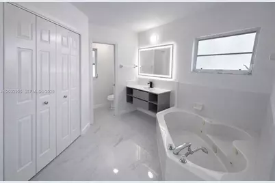 5513 Palmetto Dr, Fort Pierce, FL 34982 - Photo 19