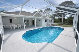 5513 Palmetto Dr, Fort Pierce, FL 34982 - Photo 7