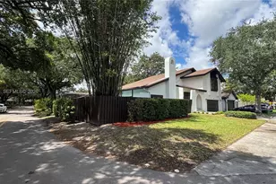 49 Forest Cir, Cooper City, FL 33026 - Photo 21