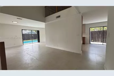 49 Forest Cir, Cooper City, FL 33026 - Photo 11