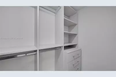 555 NE 34th St #2607, Miami, FL 33137 - Photo 25
