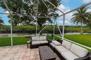 251 NW 151st Ave, Pembroke Pines, FL 33028 - Photo 11