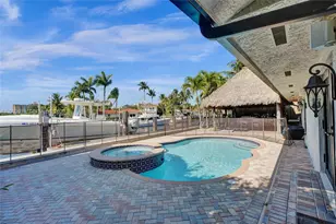 2075 Ixora Rd, North Miami, FL 33181 - Photo 15