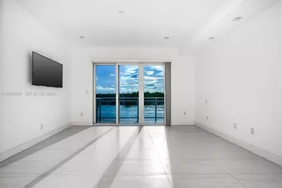 [Address not provided], Hollywood, FL 33019 - Photo 21