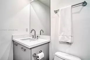 [Address not provided], Hollywood, FL 33019 - Photo 35