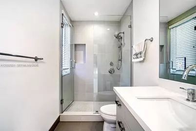 [Address not provided], Hollywood, FL 33019 - Photo 17