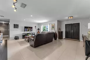 14061 SW 39th St, Miami, FL 33175 - Photo 3