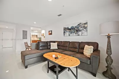 10950 NW 82nd St #213, Doral, FL 33178 - Photo 5