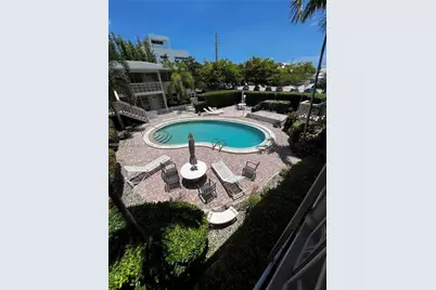 2701 NE 1st St #203, Pompano Beach, FL 33062 - Photo 3