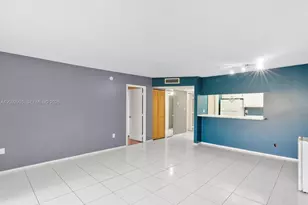 4172 Inverrary Dr, Lauderhill, FL 33319 - Photo 5