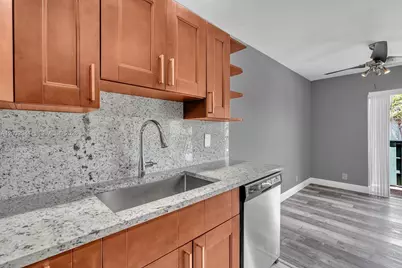 8911 NW 28th Dr #B-32, Coral Springs, FL 33065 - Photo 5
