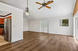 7160 NW 4th Ave, Boca Raton, FL 33487 - Photo 9