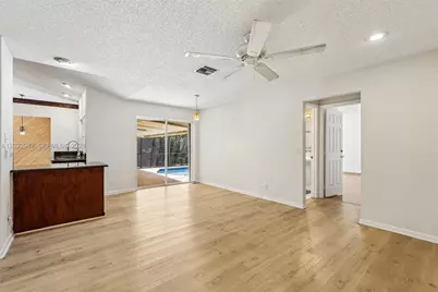 7160 NW 4th Ave, Boca Raton, FL 33487 - Photo 13