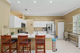 3090 SE 7th Pl, Homestead, FL 33033 - Photo 7