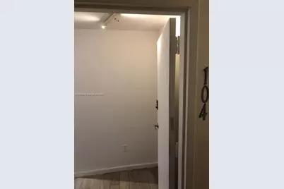 1450 Meridian Ave #104, Miami Beach, FL 33139 - Photo 5