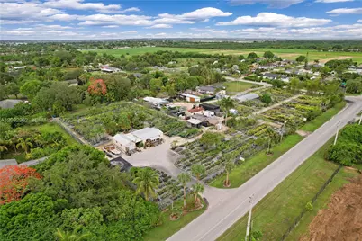 31875 SW 197th Ave, Homestead, FL 33030 - Photo 3