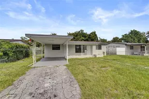 1140 N 74th Way, Hollywood, FL 33024 - Photo 3