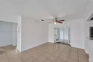 1140 N 74th Way, Hollywood, FL 33024 - Photo 9