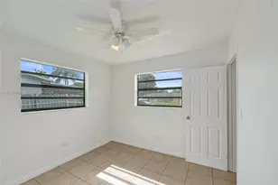 1140 N 74th Way, Hollywood, FL 33024 - Photo 29