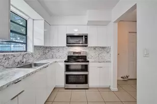 1140 N 74th Way, Hollywood, FL 33024 - Photo 19