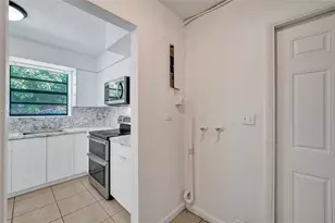 1140 N 74th Way, Hollywood, FL 33024 - Photo 25