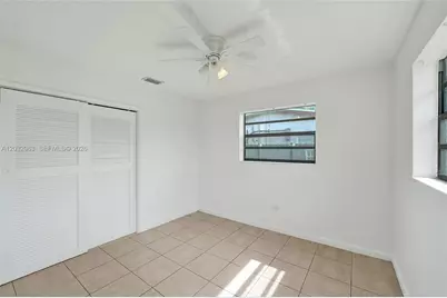 1140 N 74th Way, Hollywood, FL 33024 - Photo 25