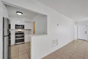 1140 N 74th Way, Hollywood, FL 33024 - Photo 17