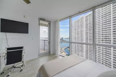 1750 N Bayshore Dr #2402, Miami, FL 33132 - Photo 21