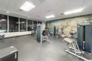 1750 N Bayshore Dr, Miami, FL 33132 - Photo 25