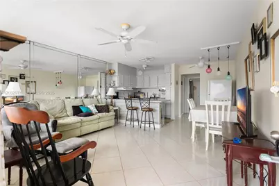 725 SW 11th Ave #12, Hallandale Beach, FL 33009 - Photo 13