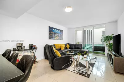 950 Brickell Bay Dr #803, Miami, FL 33131 - Photo 7