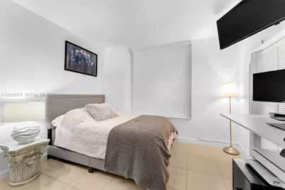 950 Brickell Bay Dr #803, Miami, FL 33131 - Photo 13