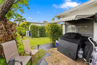 2930 NW 1st Dr, Pompano Beach, FL 33064 - Photo 31