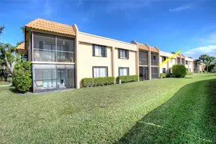 300 Racquet Club Rd, Weston, FL 33326 - Photo 17