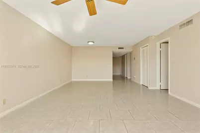 300 Racquet Club Rd #104, Weston, FL 33326 - Photo 13
