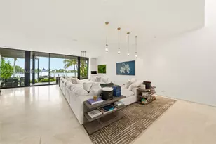 1050 Stillwater Dr, Miami Beach, FL 33141 - Photo 9