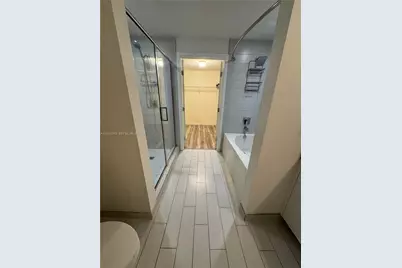 999 SW 1st Ave #3115, Miami, FL 33130 - Photo 17