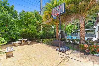 16601 SW 87th Ct, Palmetto Bay, FL 33157 - Photo 59