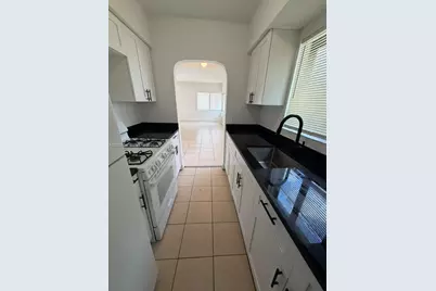 1980 Biarritz Dr #D, Miami Beach, FL 33141 - Photo 17
