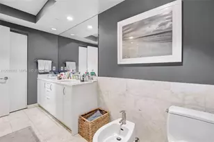 1331 Brickell Bay Dr, Miami, FL 33131 - Photo 9