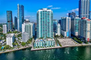 1331 Brickell Bay Dr, Miami, FL 33131 - Photo 3