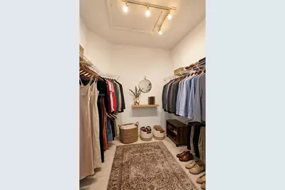 9925 NW 10th St, Miami, FL 33172 - Photo 23
