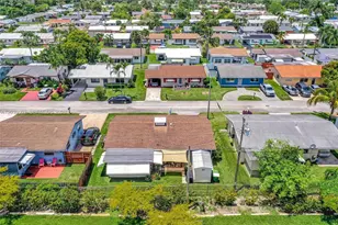 2708 NW 51st Pl, Tamarac, FL 33309 - Photo 37