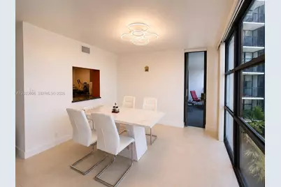 1000 Parkview Dr #415, Hallandale Beach, FL 33009 - Photo 13