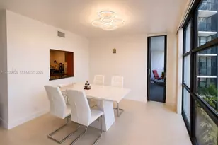 1000 Parkview Dr, Hallandale Beach, FL 33009 - Photo 13