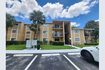 9491 S Palm Cir S #205, Pembroke Pines, FL 33025 - Photo 1