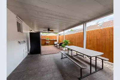 7675 NW 181st St #7675, Hialeah, FL 33015 - Photo 17