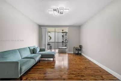 1690 NE 191st St #302-1, Miami, FL 33179 - Photo 13