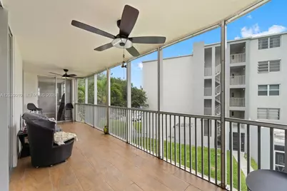 1690 NE 191st St #302-1, Miami, FL 33179 - Photo 23